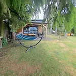 Mazurska Ostoja Na Polwyspie - Przy Samym Jeziorze *