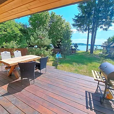Mazurska Ostoja Na Polwyspie - Przy Samym Jeziorze Semesterpark